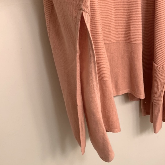 Linen Cardigan - Picture 5 of 11